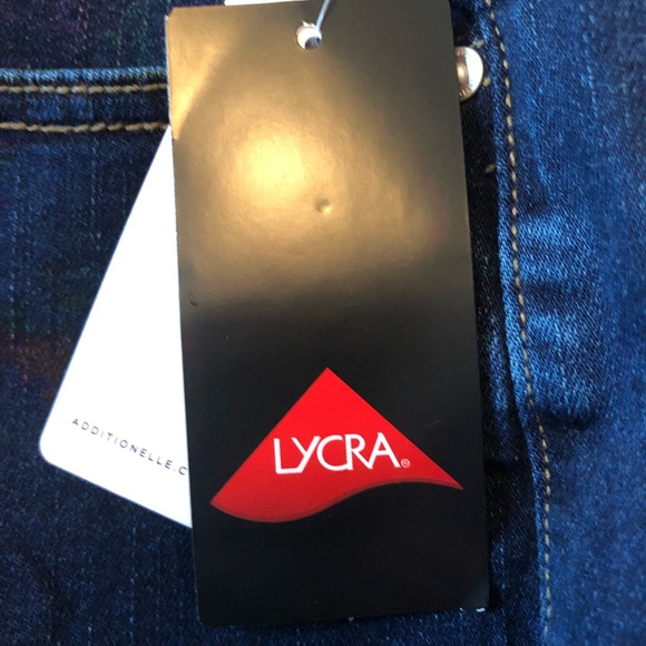 Addition Elle Jean Shorts - Picture 5 of 6